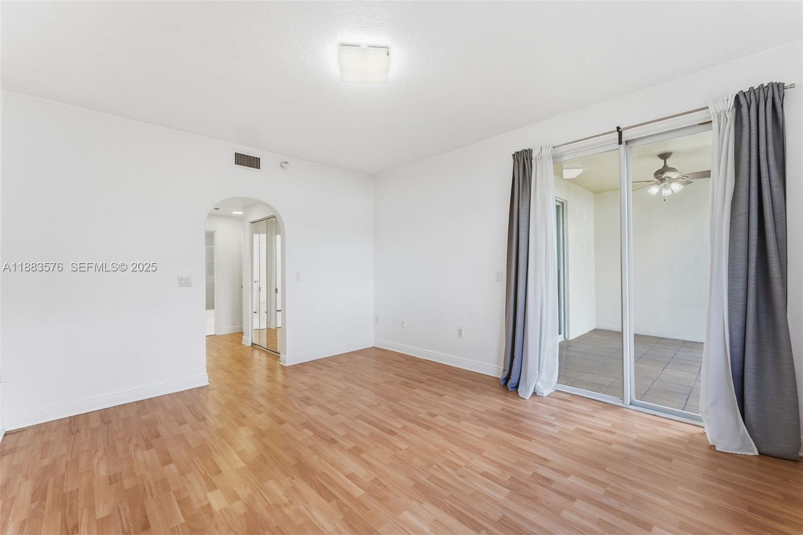 CAPTIVA CONDO E - Residential