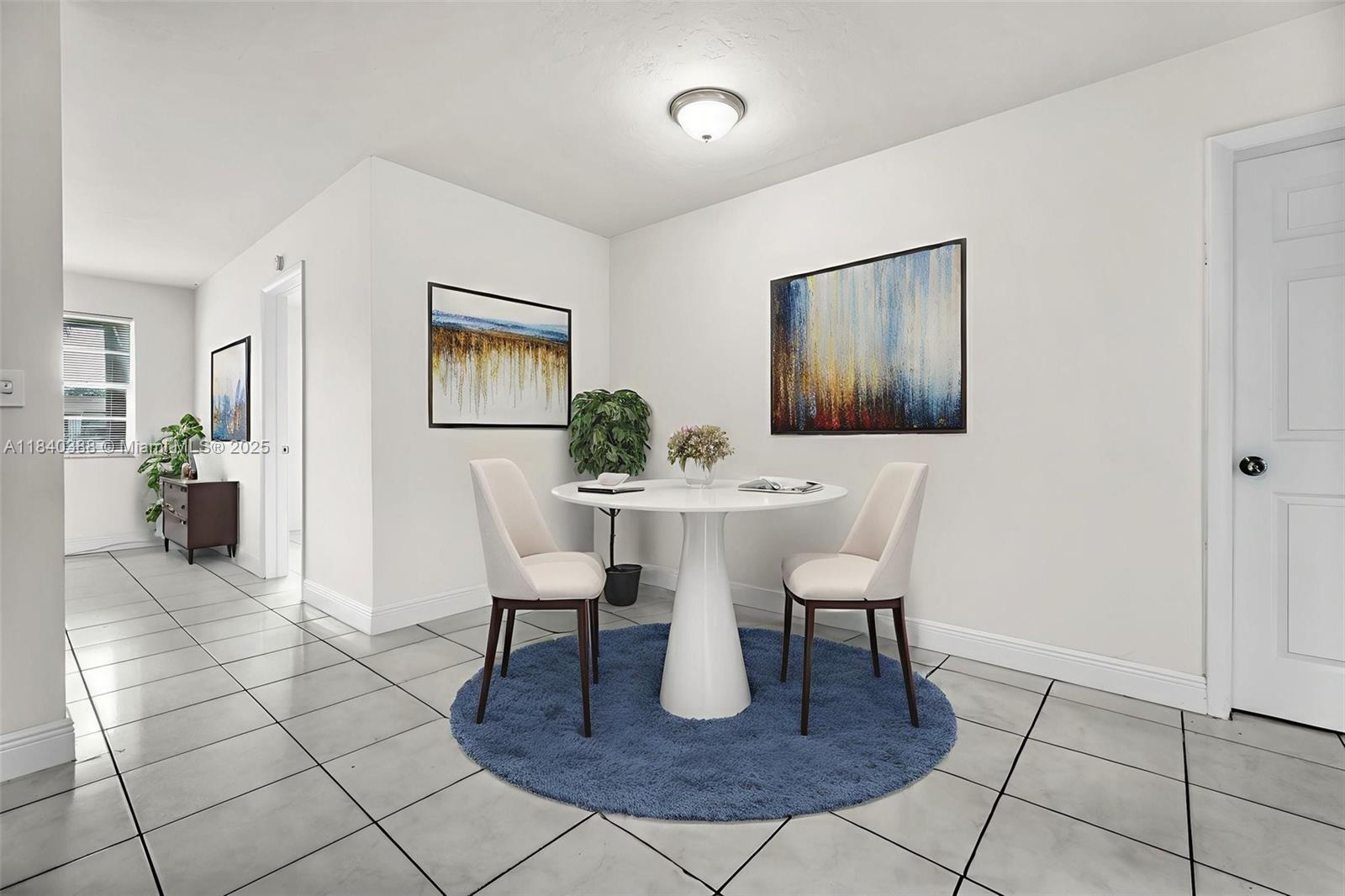 451 SW 28th Ave
