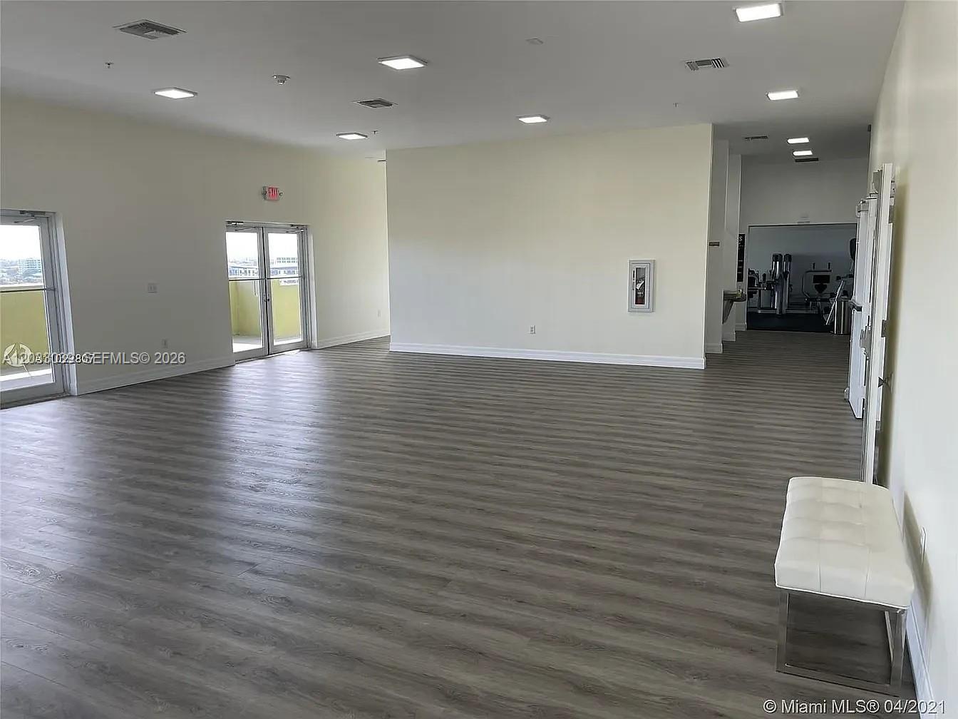 816 NW 11th St 704