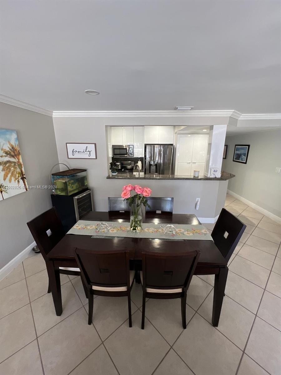 Photo 4 of 19 of 3787 NE 168th St 3787 townhome