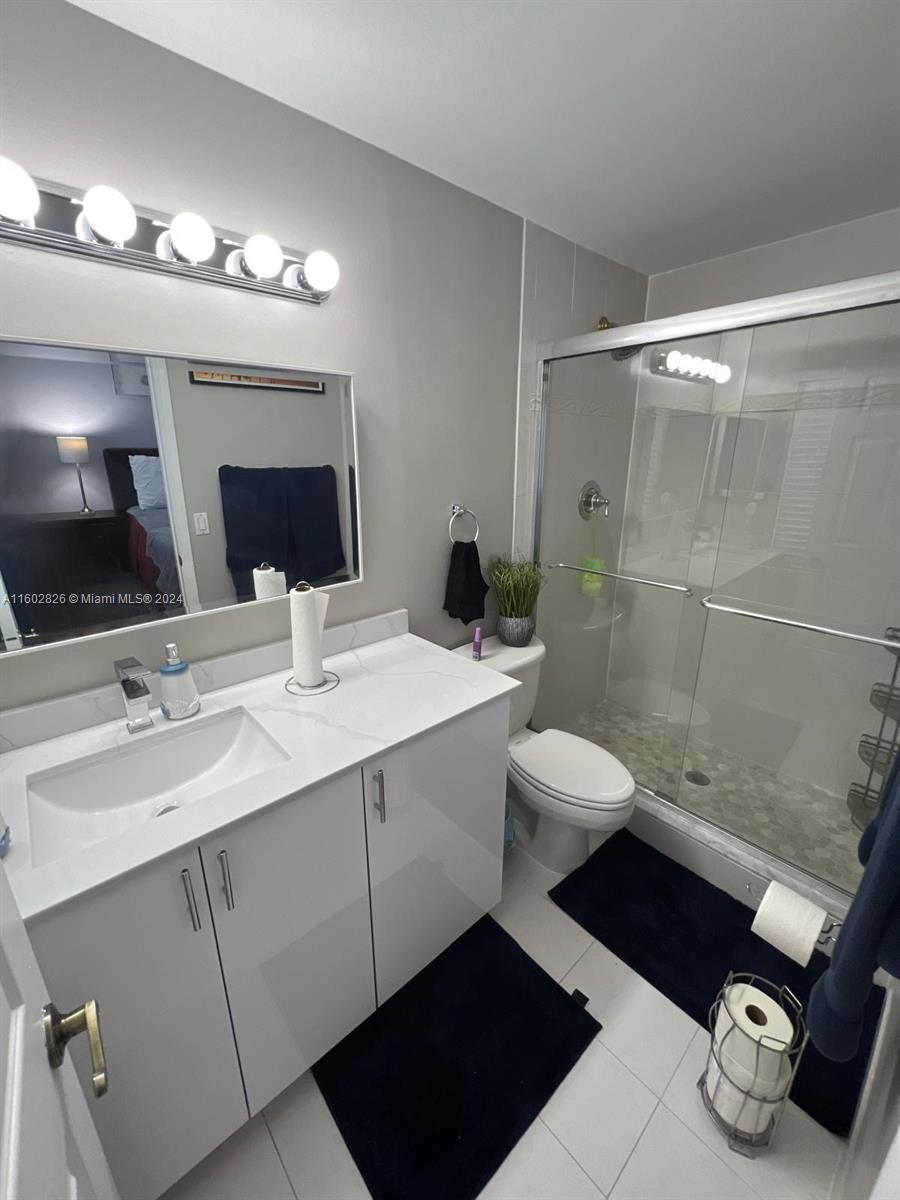 Photo 11 of 19 of 3787 NE 168th St 3787 townhome