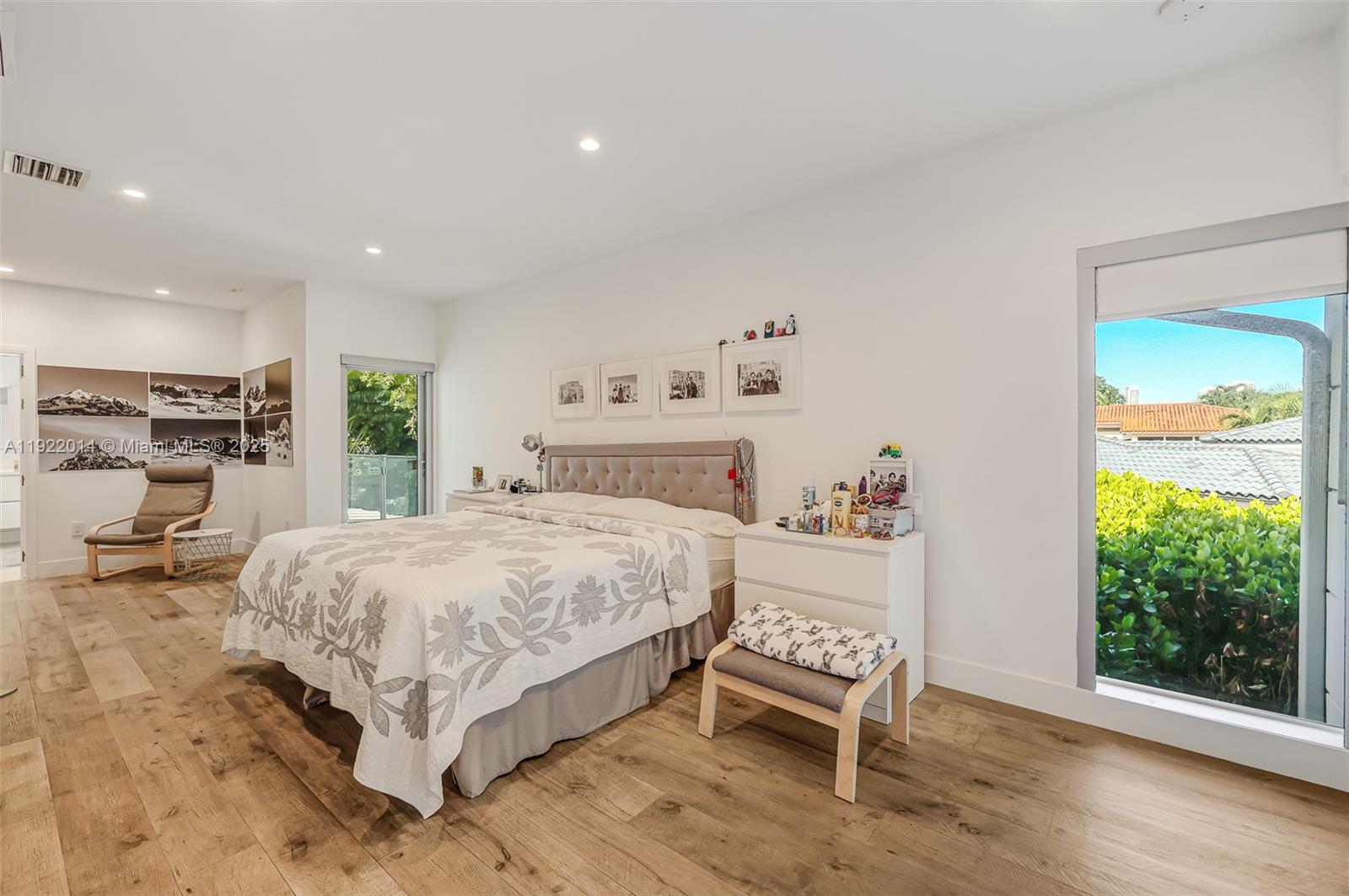 BAY HEIGHTS 1ST ADDN - Residential Lease