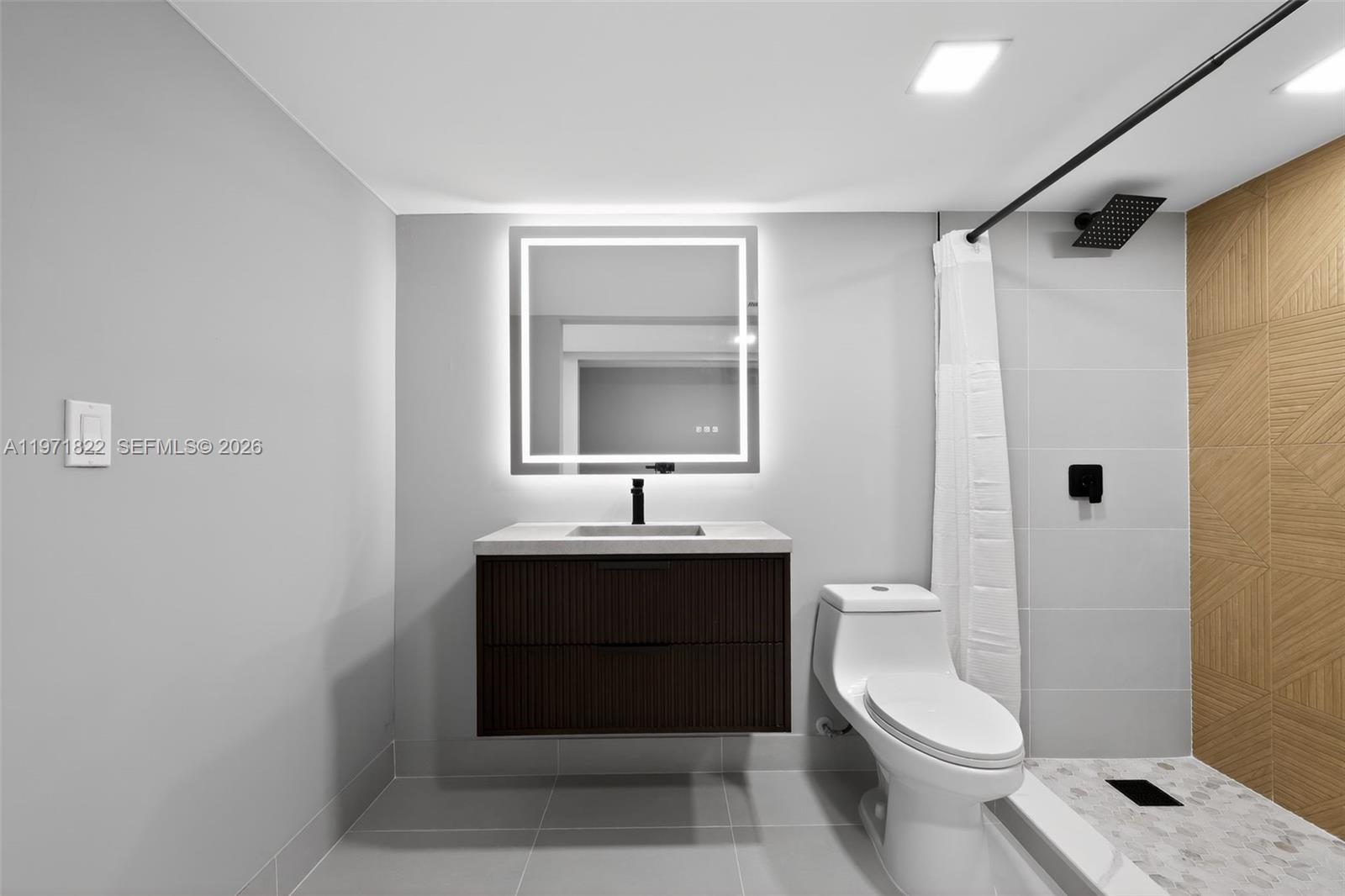 TANGERINE CONDOMINIUM TWO - Residential