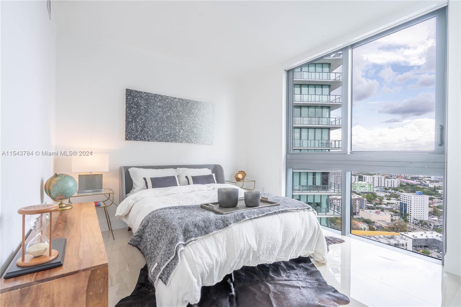 PARAISO BAY CONDO - Residential Lease