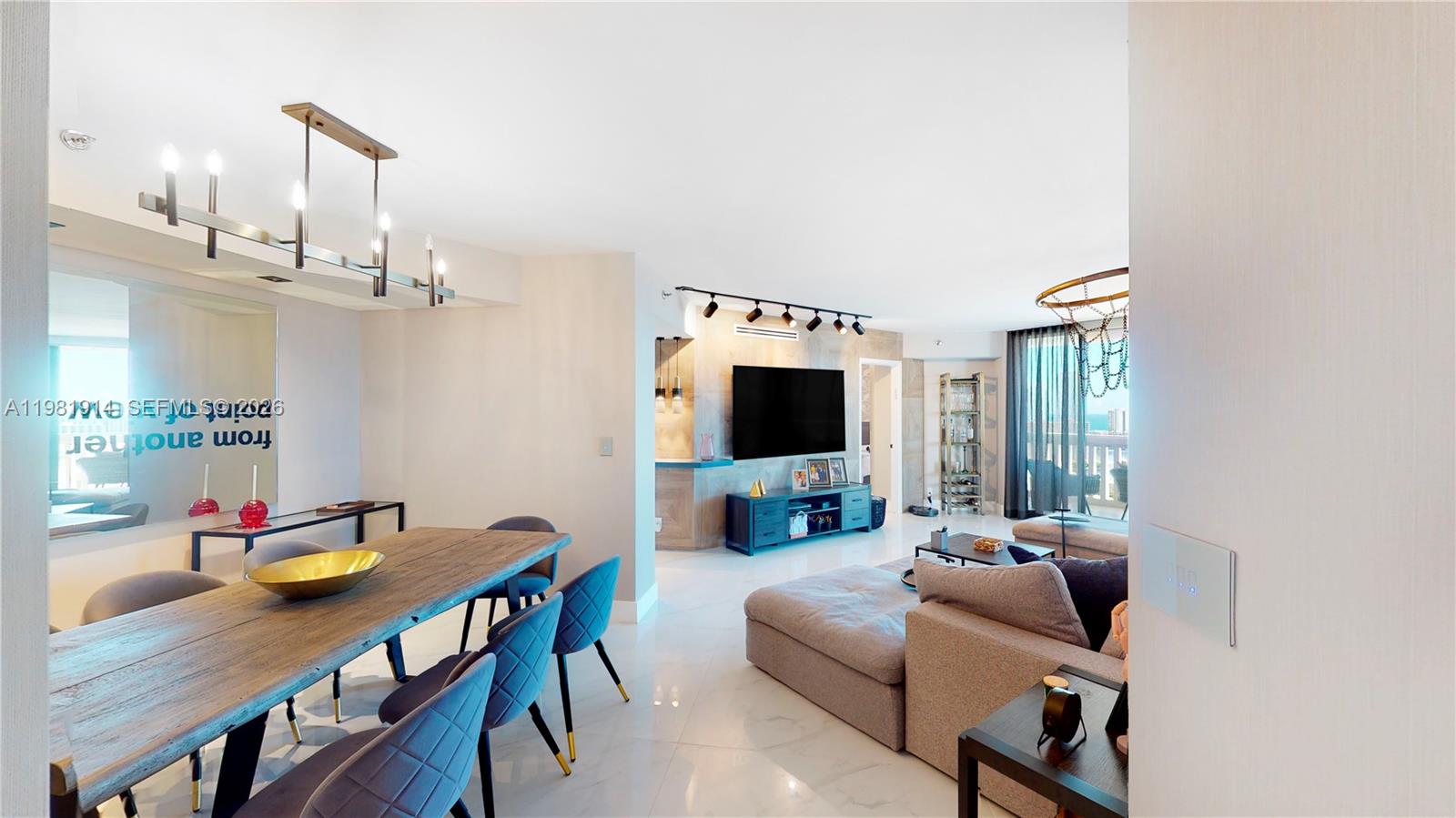 1000 ISL BLVD WILLIAMS IS - Residential