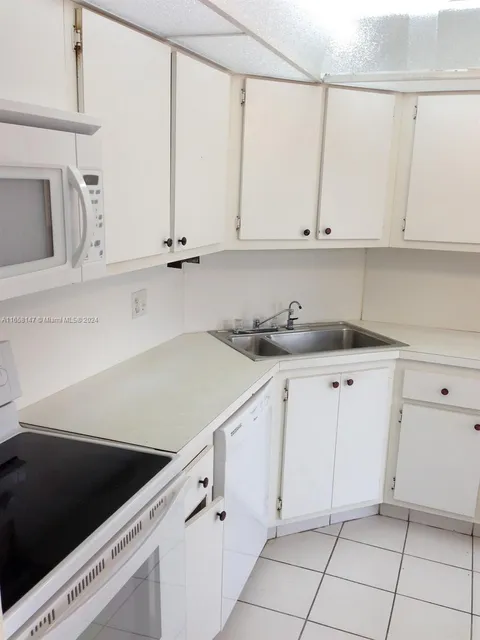 6201 N Falls Cir Dr Unit 311, Lauderhill, FL 33319 - MLS#: A11658147