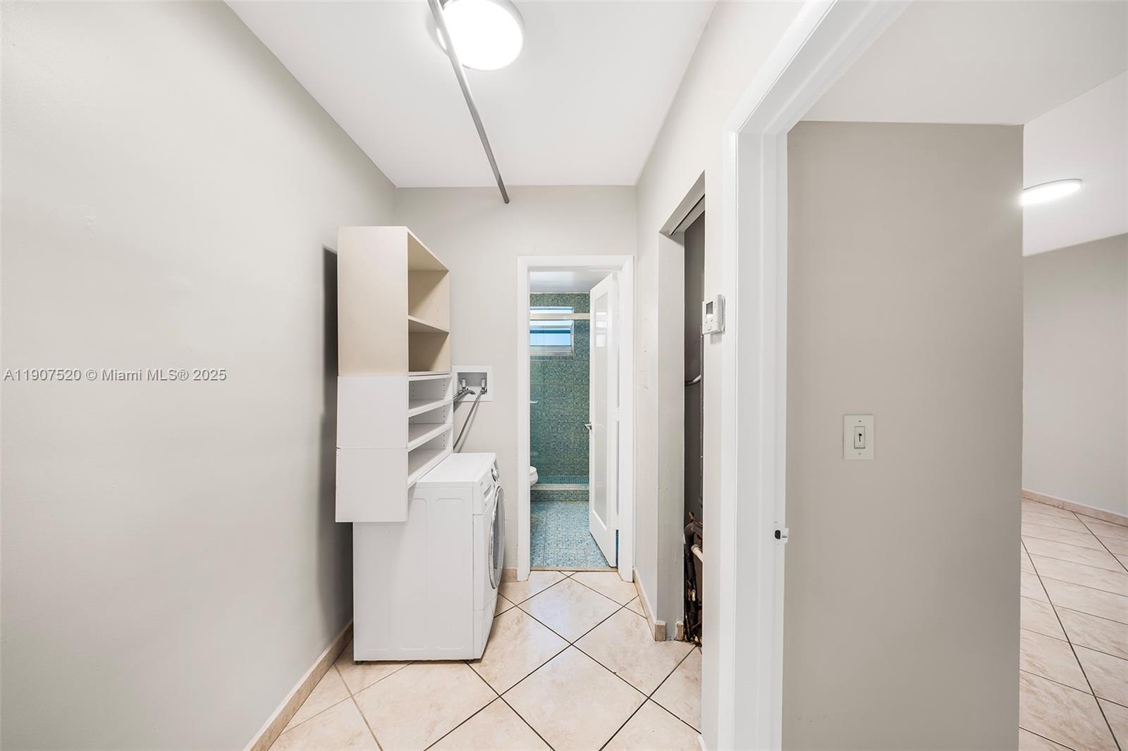 P & S APARTMENTS CONDO - Residential Lease