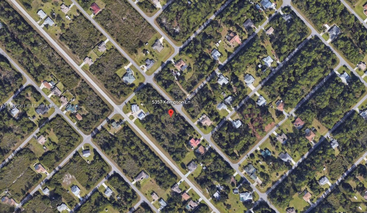 Port Charlotte 52 - Land