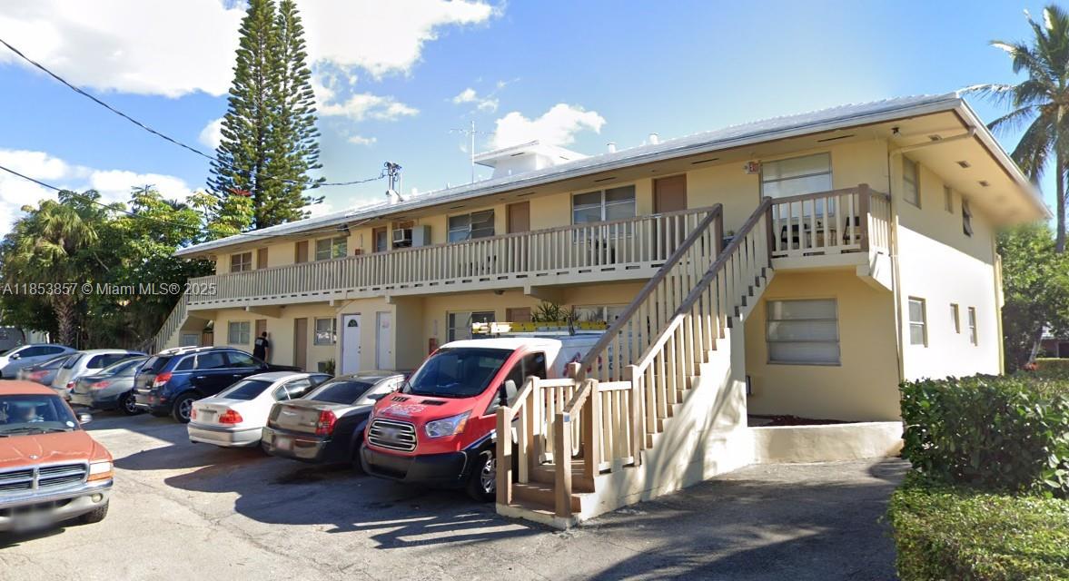 CORAL RIDGE COUNTRY CLUB - Residential Lease