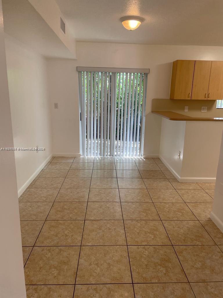 VENETIA GARDENS SOUTH CON - Residential