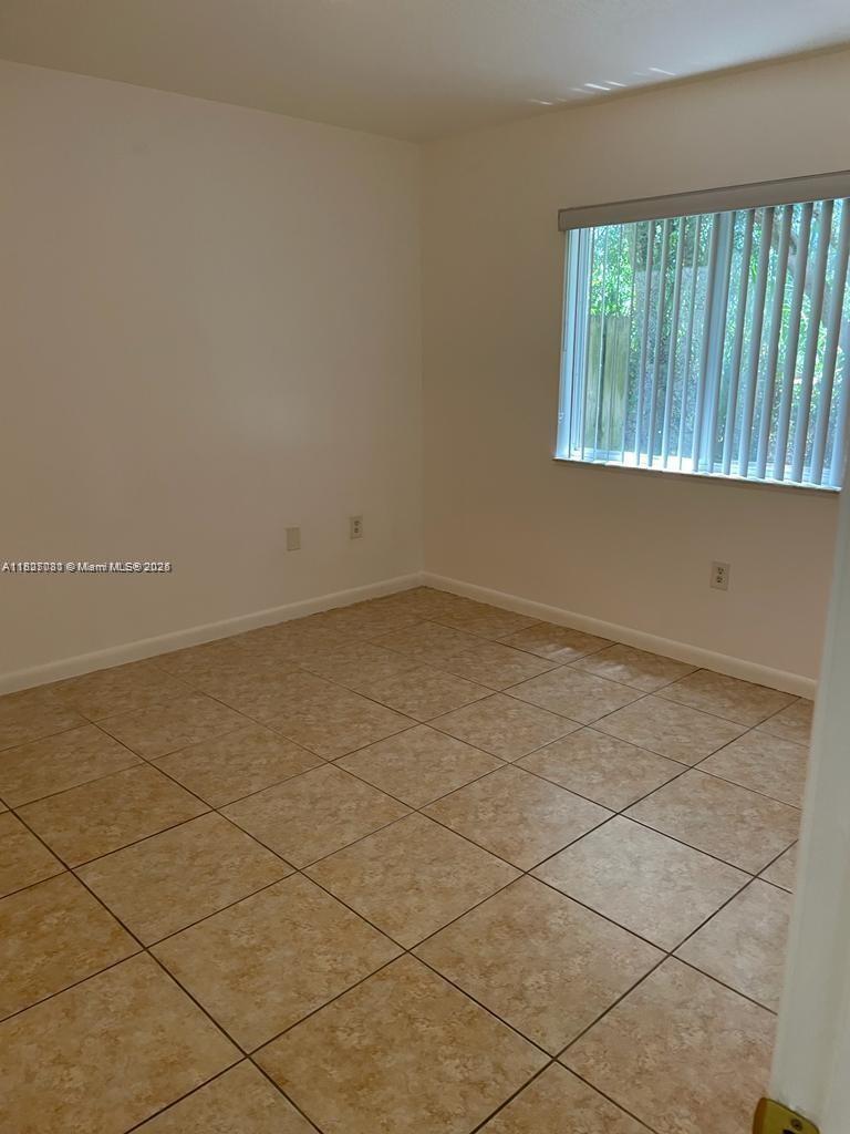 VENETIA GARDENS SOUTH CON - Residential