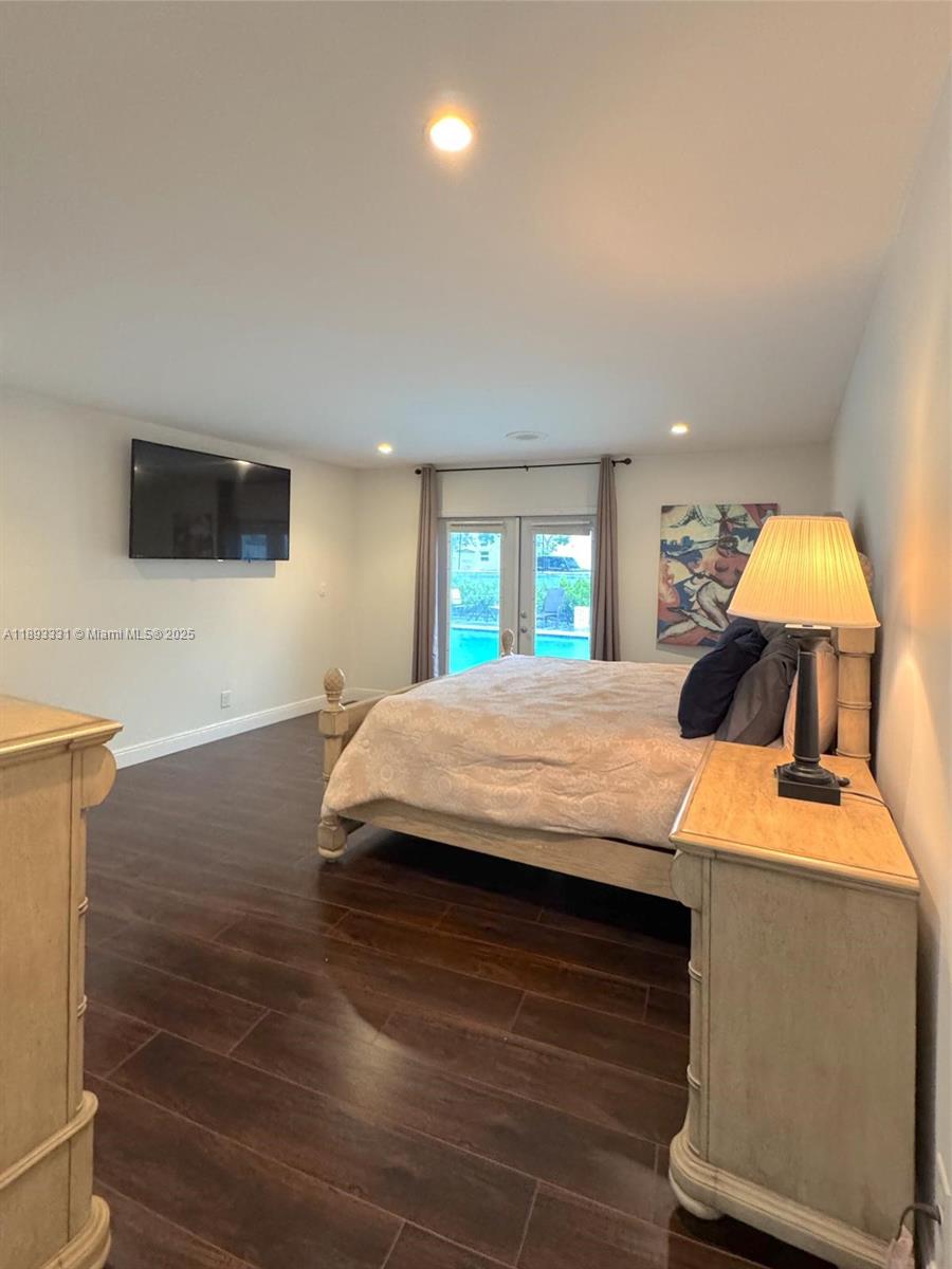 DEERFIELD BEACH ESTATES - Residential Lease