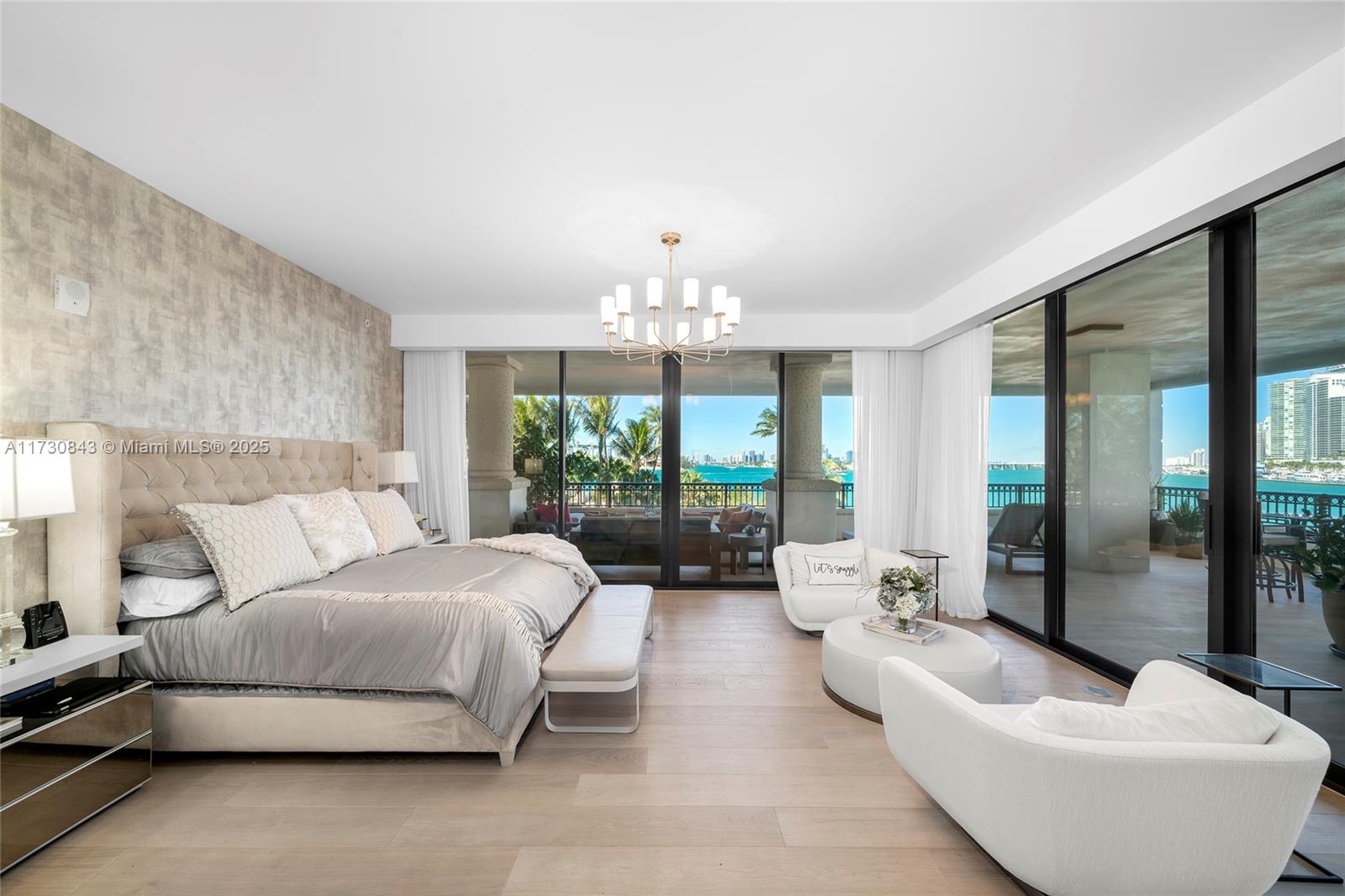 FISHER ISLAND - Residential