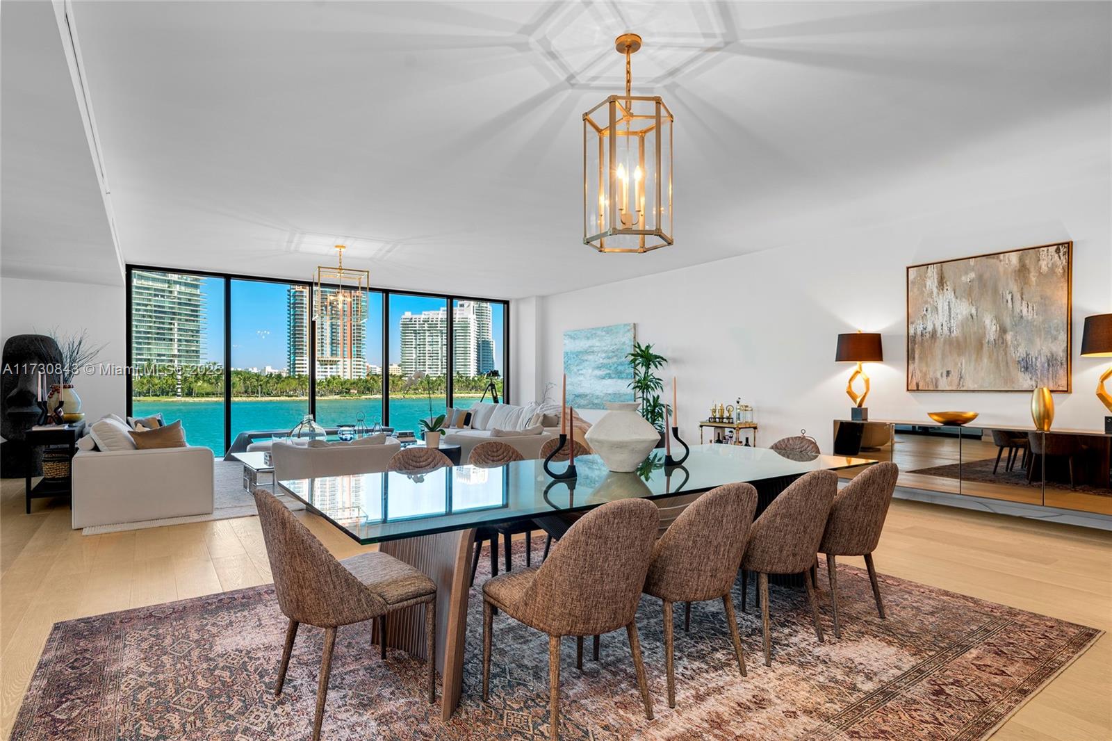 FISHER ISLAND - Residential