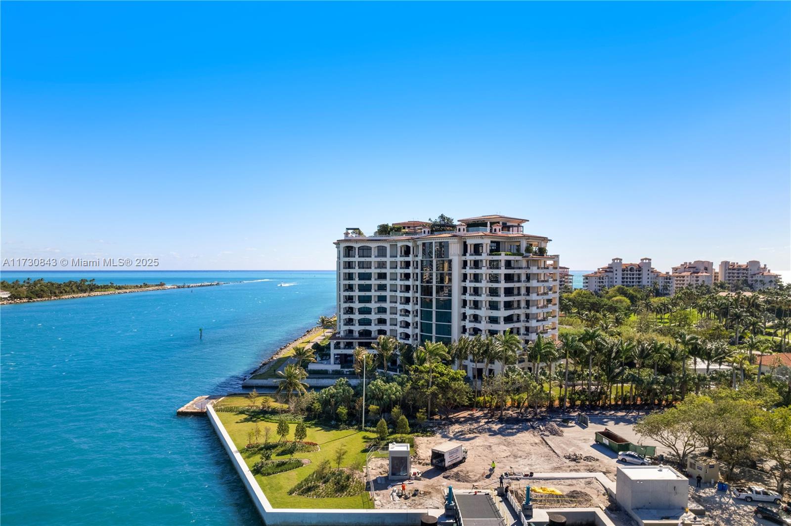 FISHER ISLAND - Residential