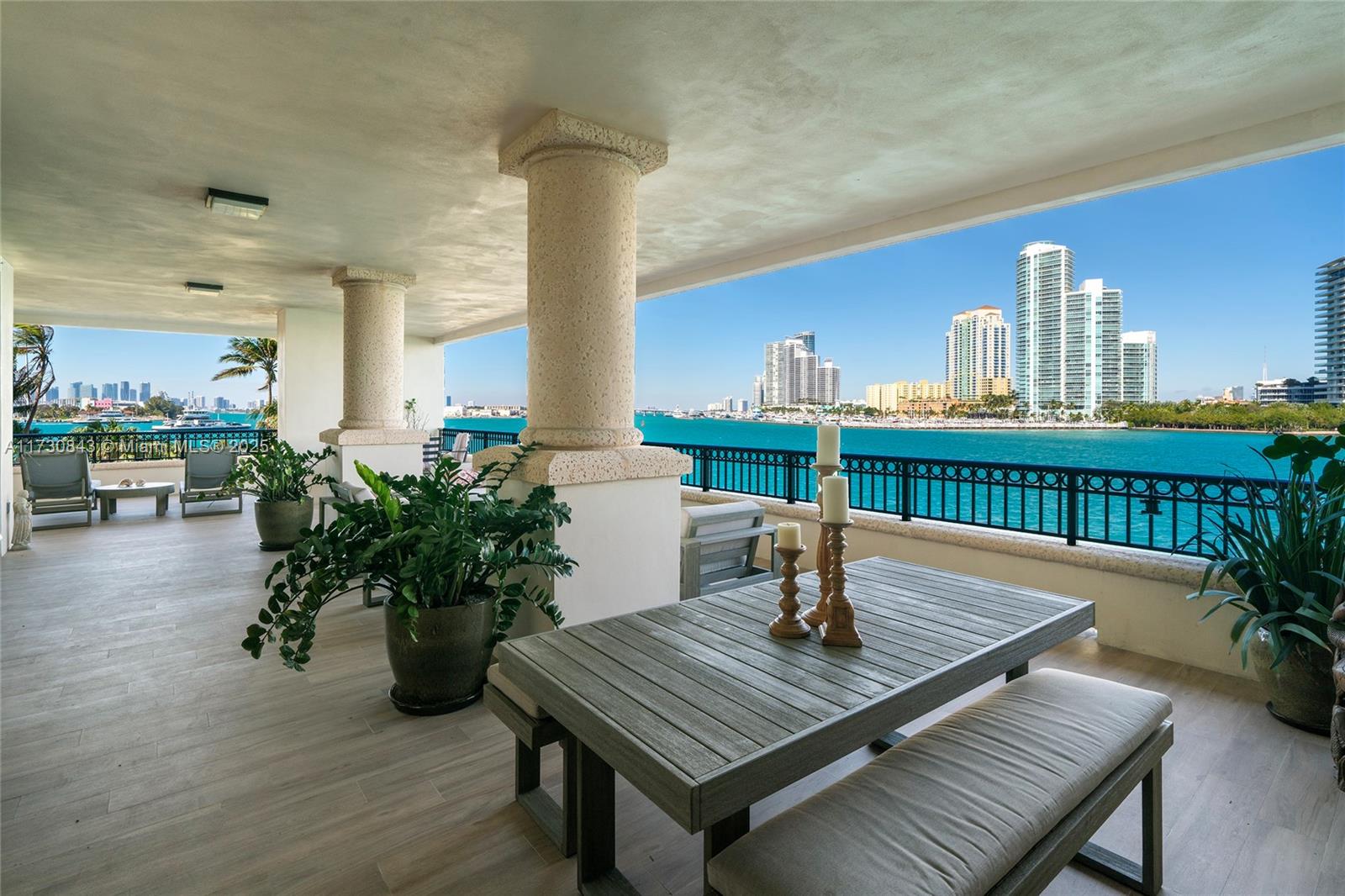 6823 Fisher Island Dr 6823