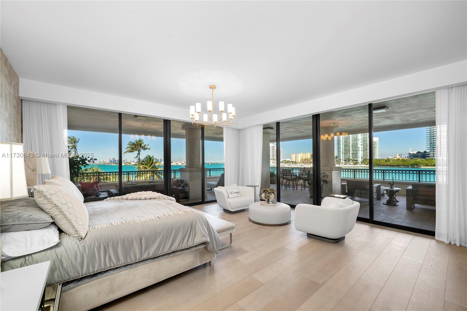FISHER ISLAND - Residential