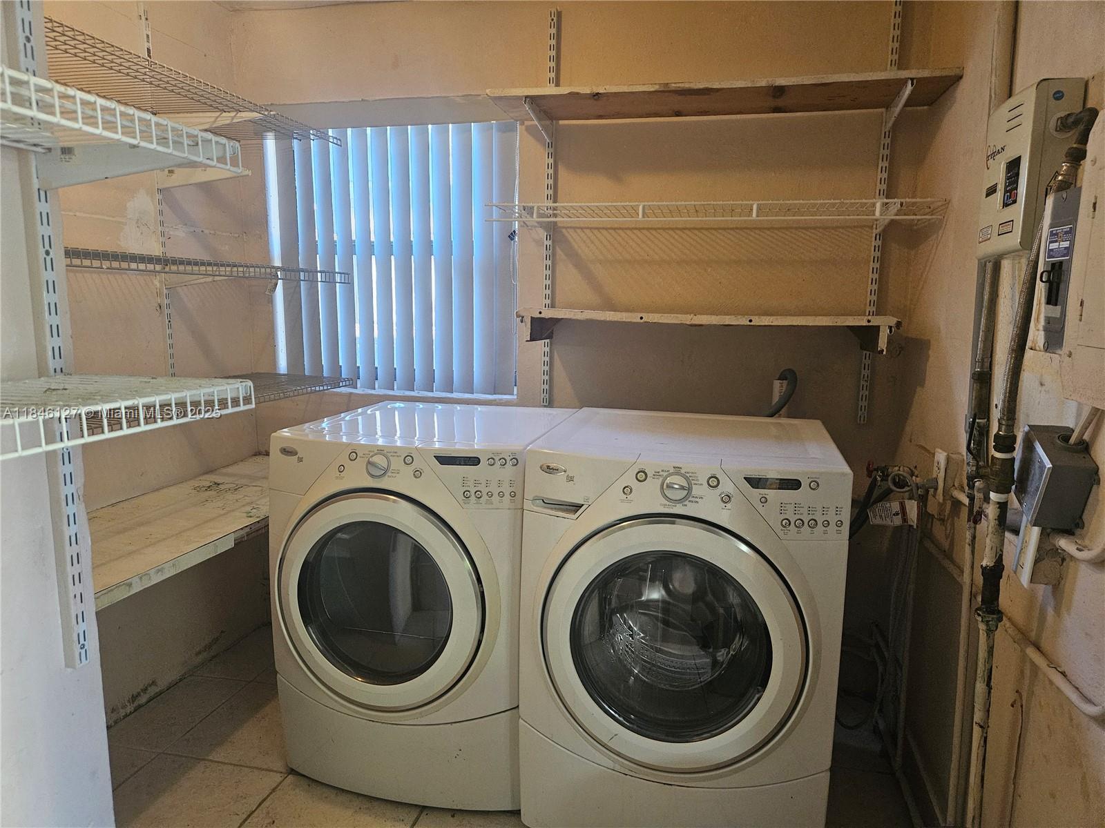 SOUTH HOLLYWOOD AMD PLAT - Residential Lease