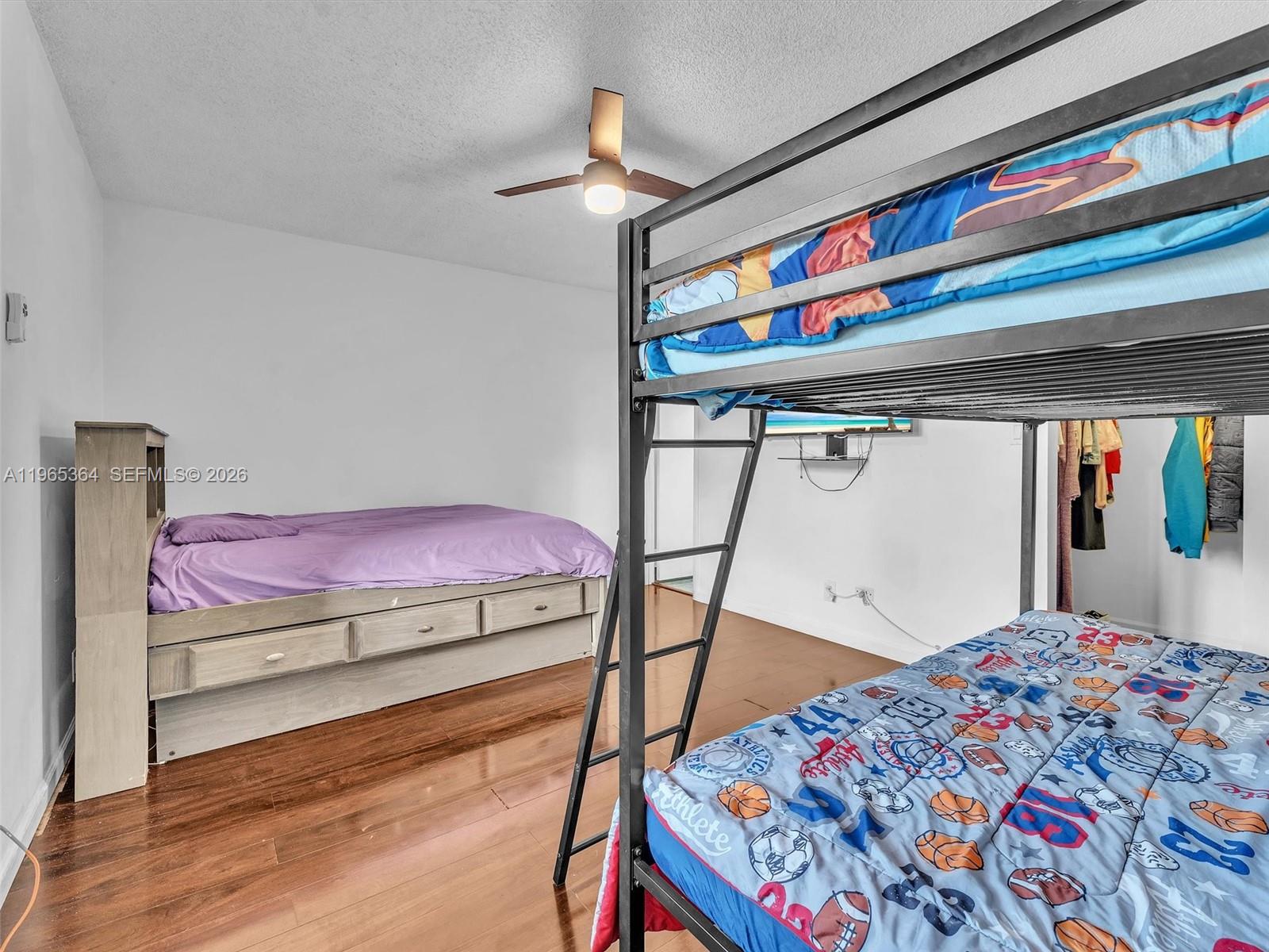 INVERRARY COUNTRY CLUB - Residential