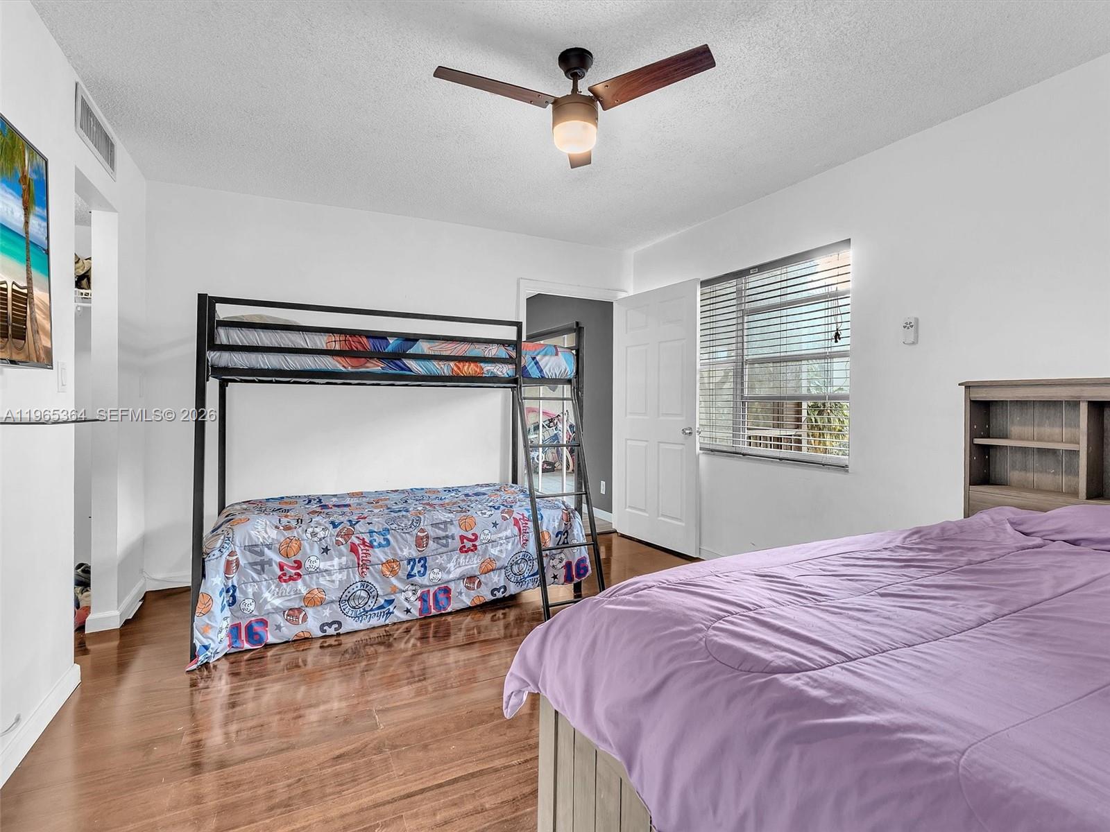 INVERRARY COUNTRY CLUB - Residential