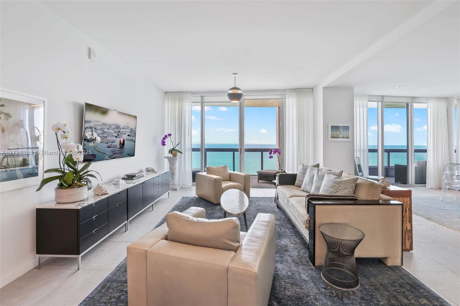 NORTH CARILLON BEACH COND - Residential