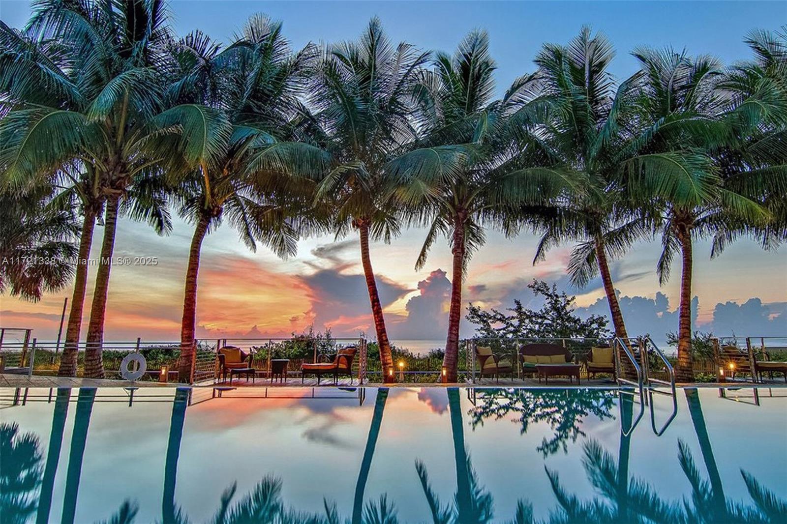NORTH CARILLON BEACH COND - Residential