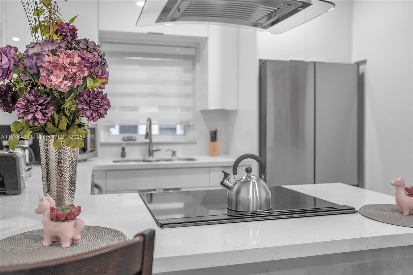 RICHARDS MIAMI SHORES - Residential Income