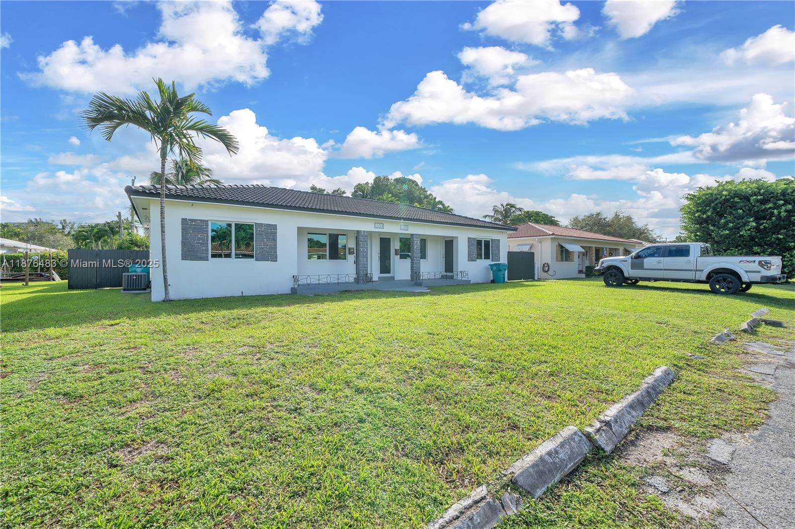 RICHARDS MIAMI SHORES - Residential Income