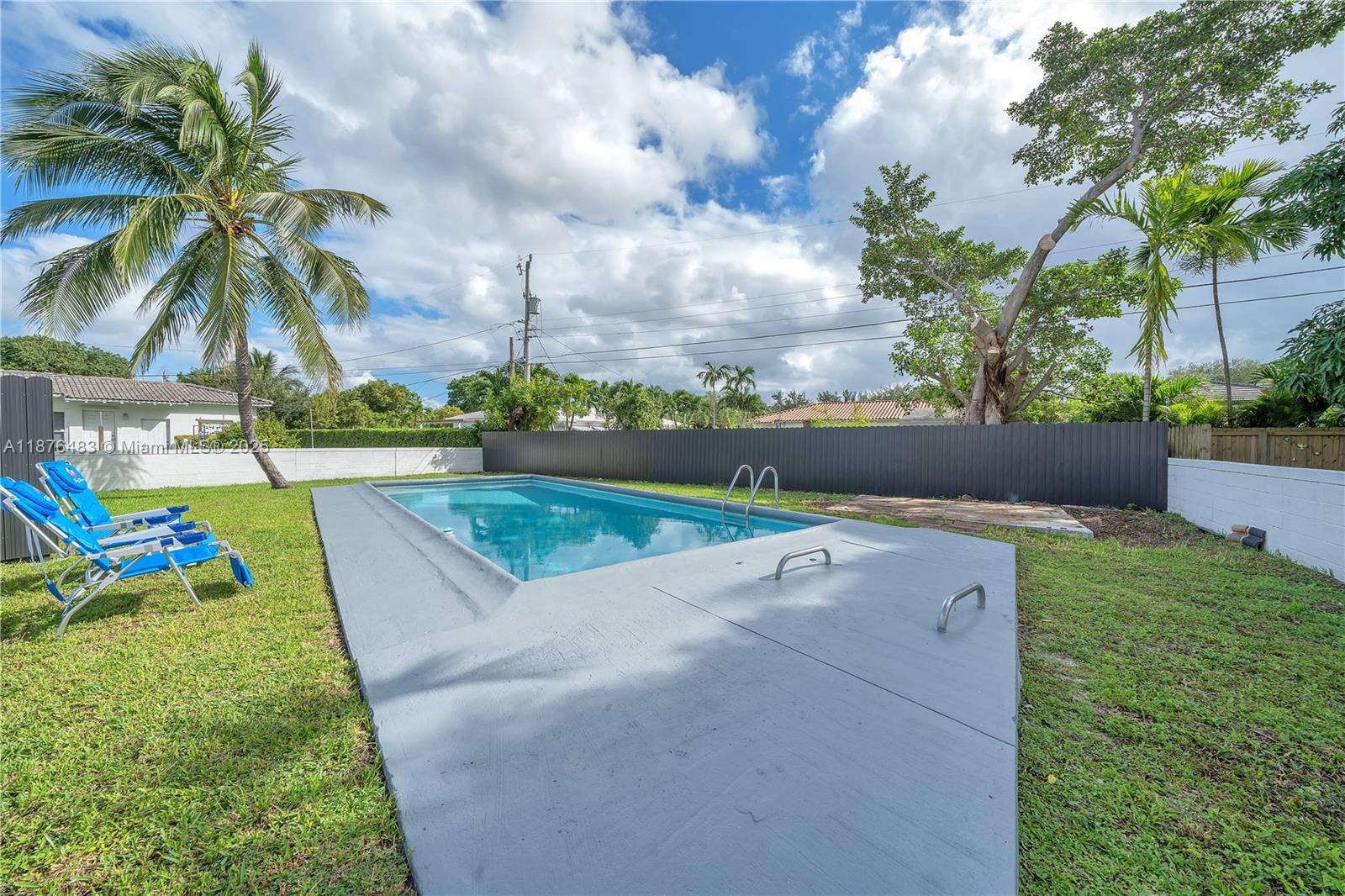 RICHARDS MIAMI SHORES - Residential Income