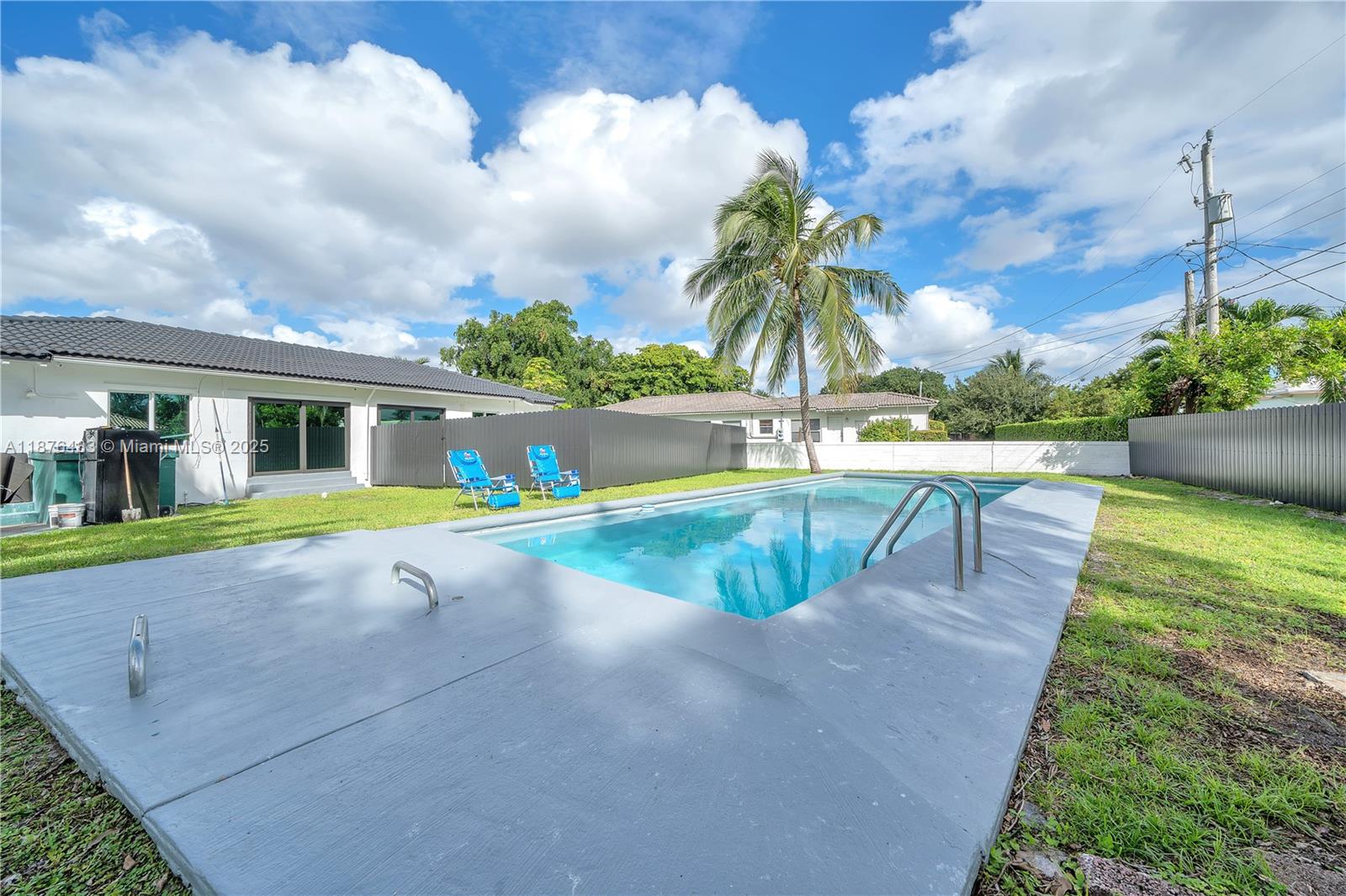 RICHARDS MIAMI SHORES - Residential Income