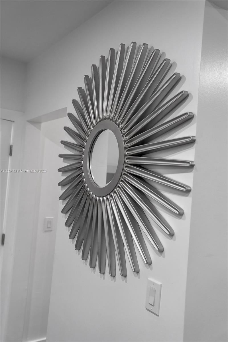 RICHARDS MIAMI SHORES - Residential Income