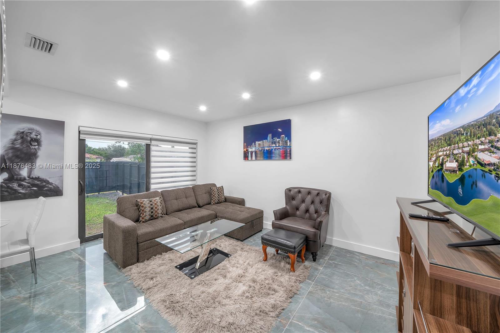 RICHARDS MIAMI SHORES - Residential Income