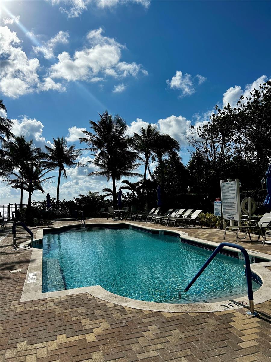 2001 N Ocean Blvd 701