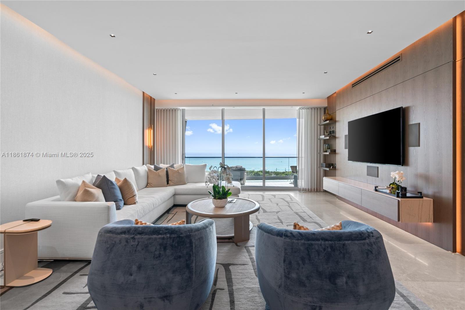 ALTOS DEL MAR NO. 5 - Residential