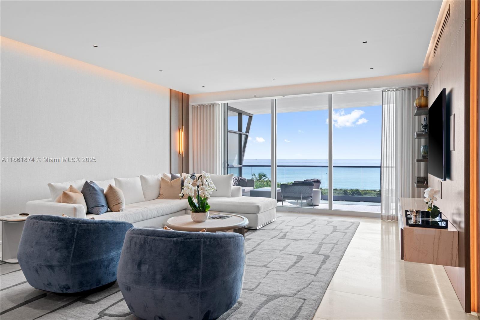 ALTOS DEL MAR NO. 5 - Residential