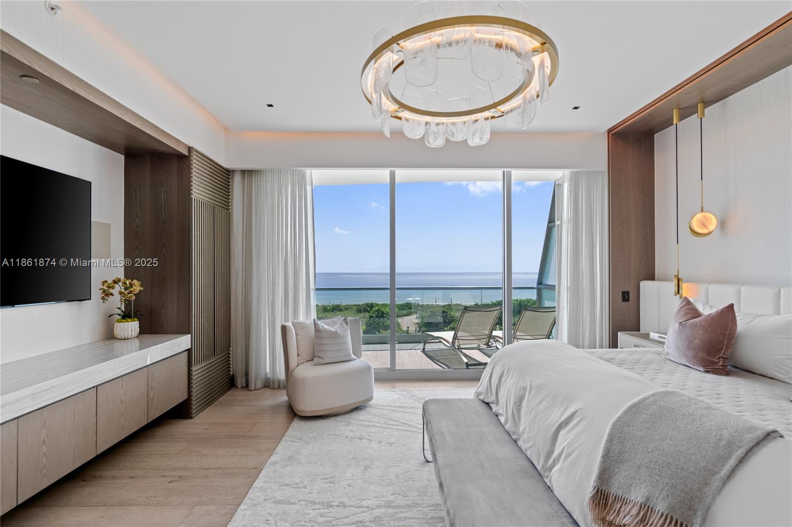 ALTOS DEL MAR NO. 5 - Residential