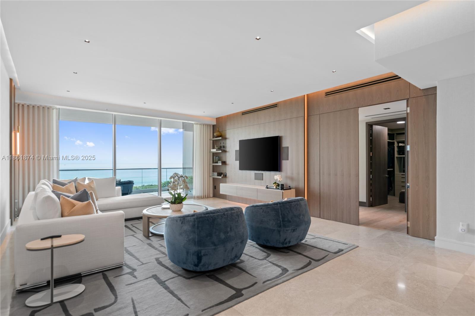 ALTOS DEL MAR NO. 5 - Residential