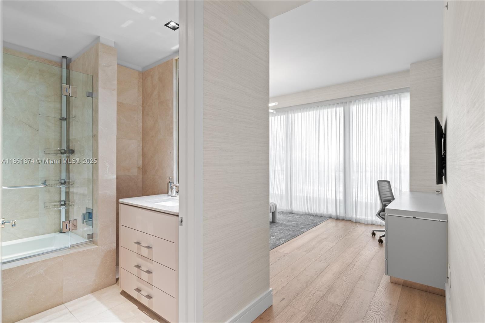 ALTOS DEL MAR NO. 5 - Residential