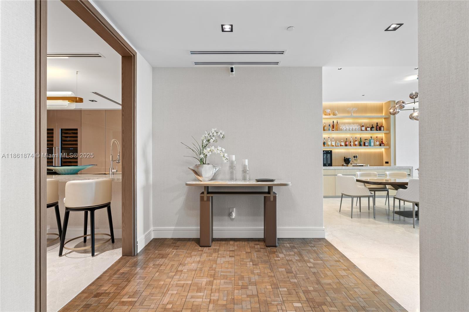 ALTOS DEL MAR NO. 5 - Residential