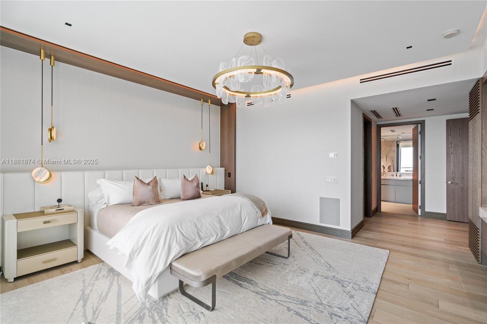 ALTOS DEL MAR NO. 5 - Residential