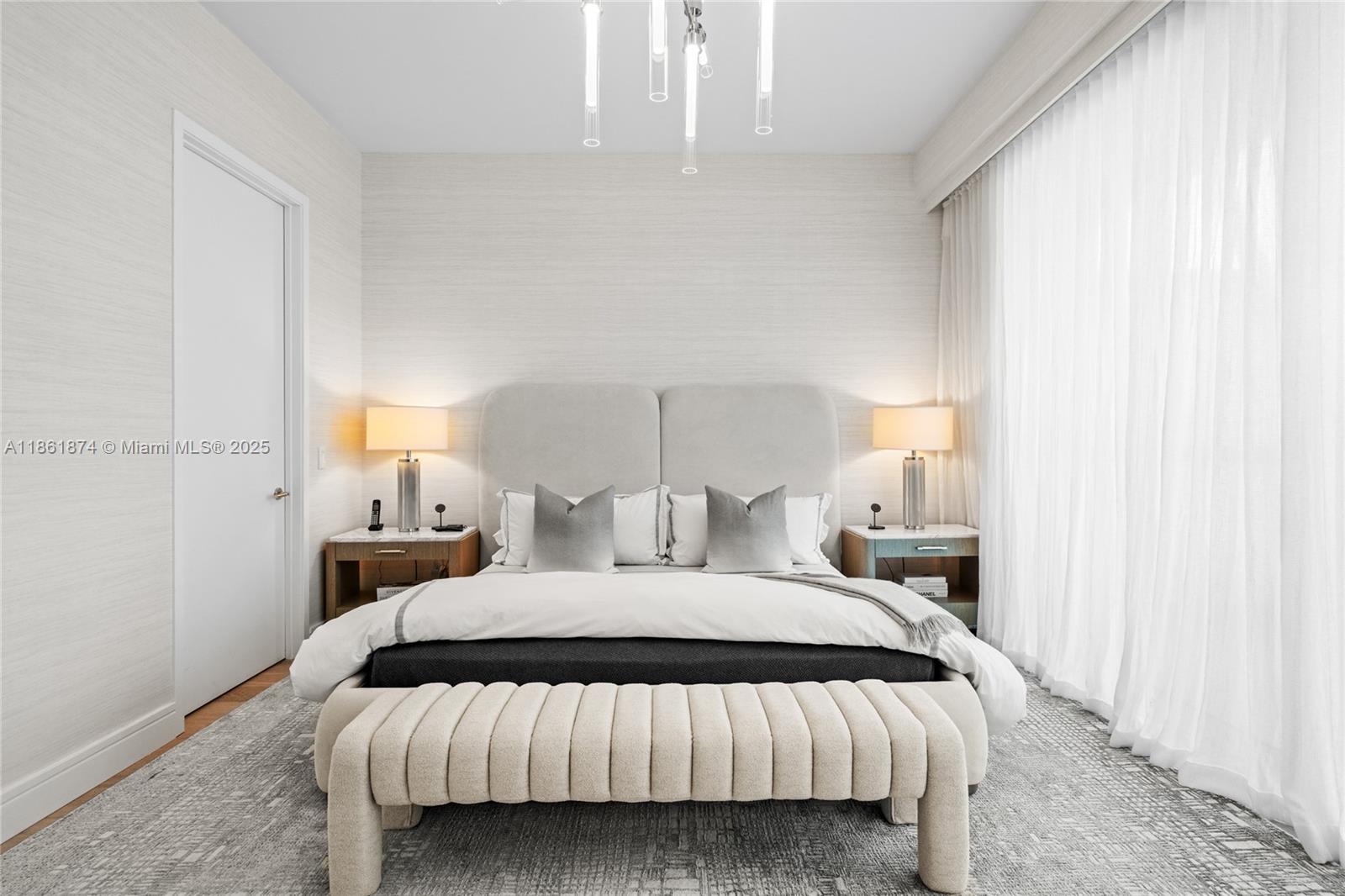 ALTOS DEL MAR NO. 5 - Residential