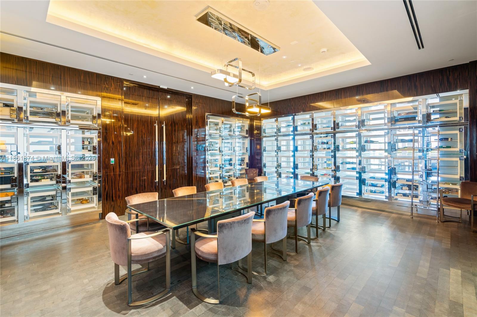 ALTOS DEL MAR NO. 5 - Residential