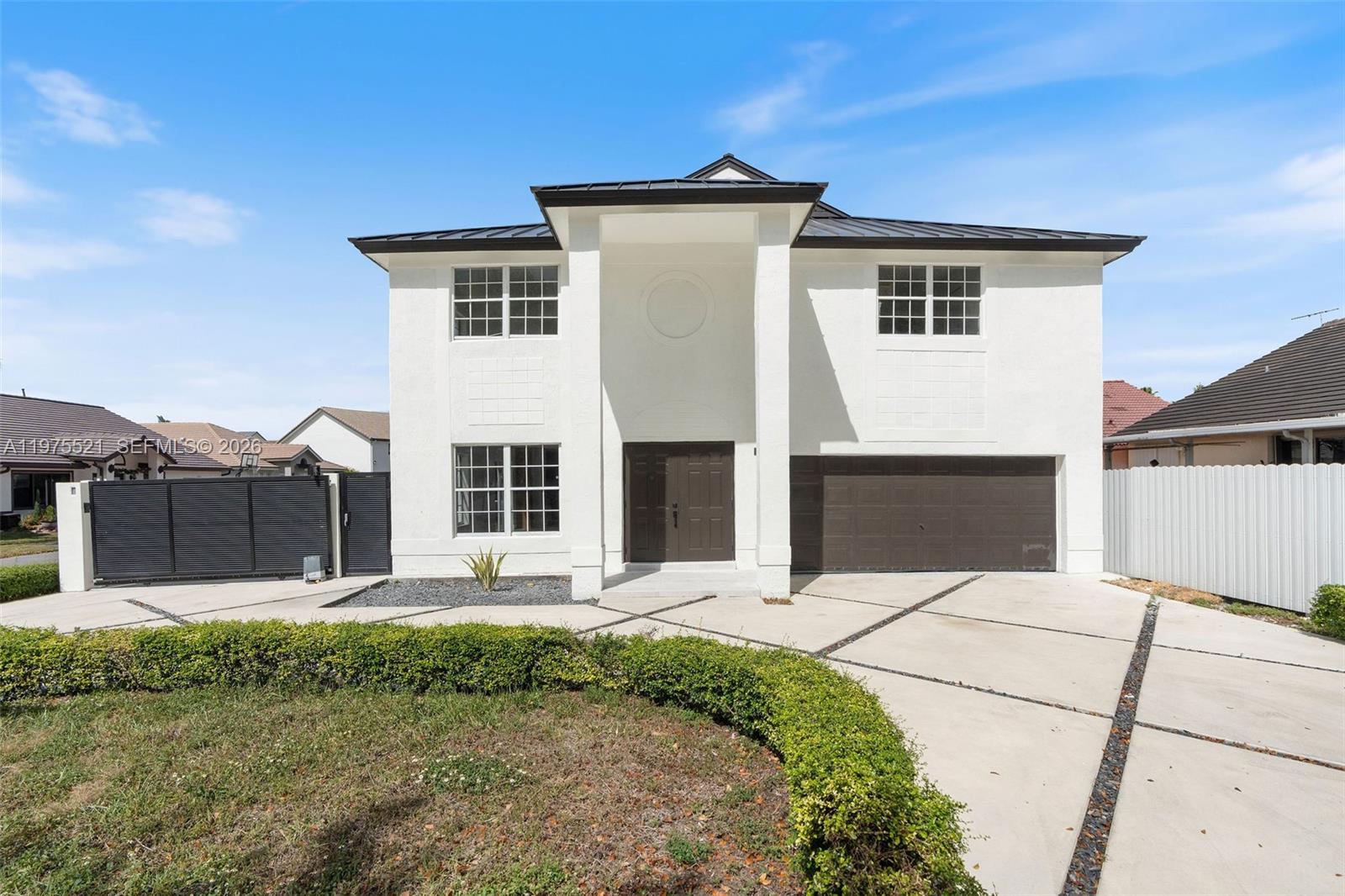 WEST ESPLANADE - Residential