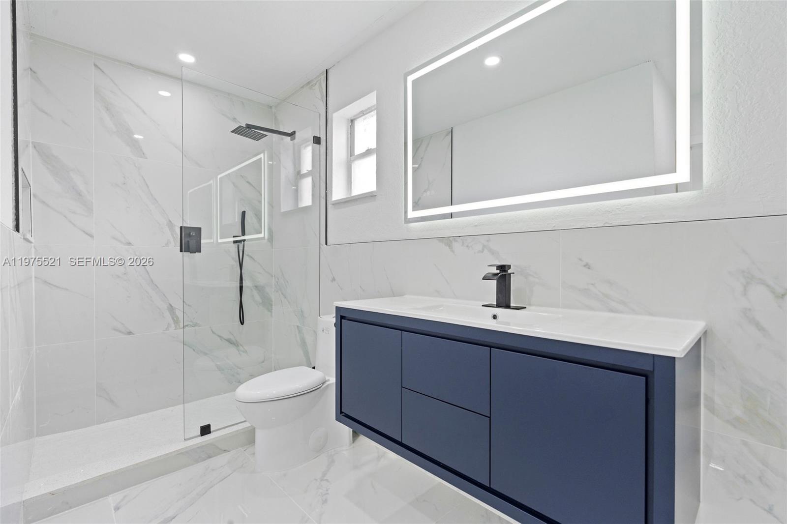 WEST ESPLANADE - Residential