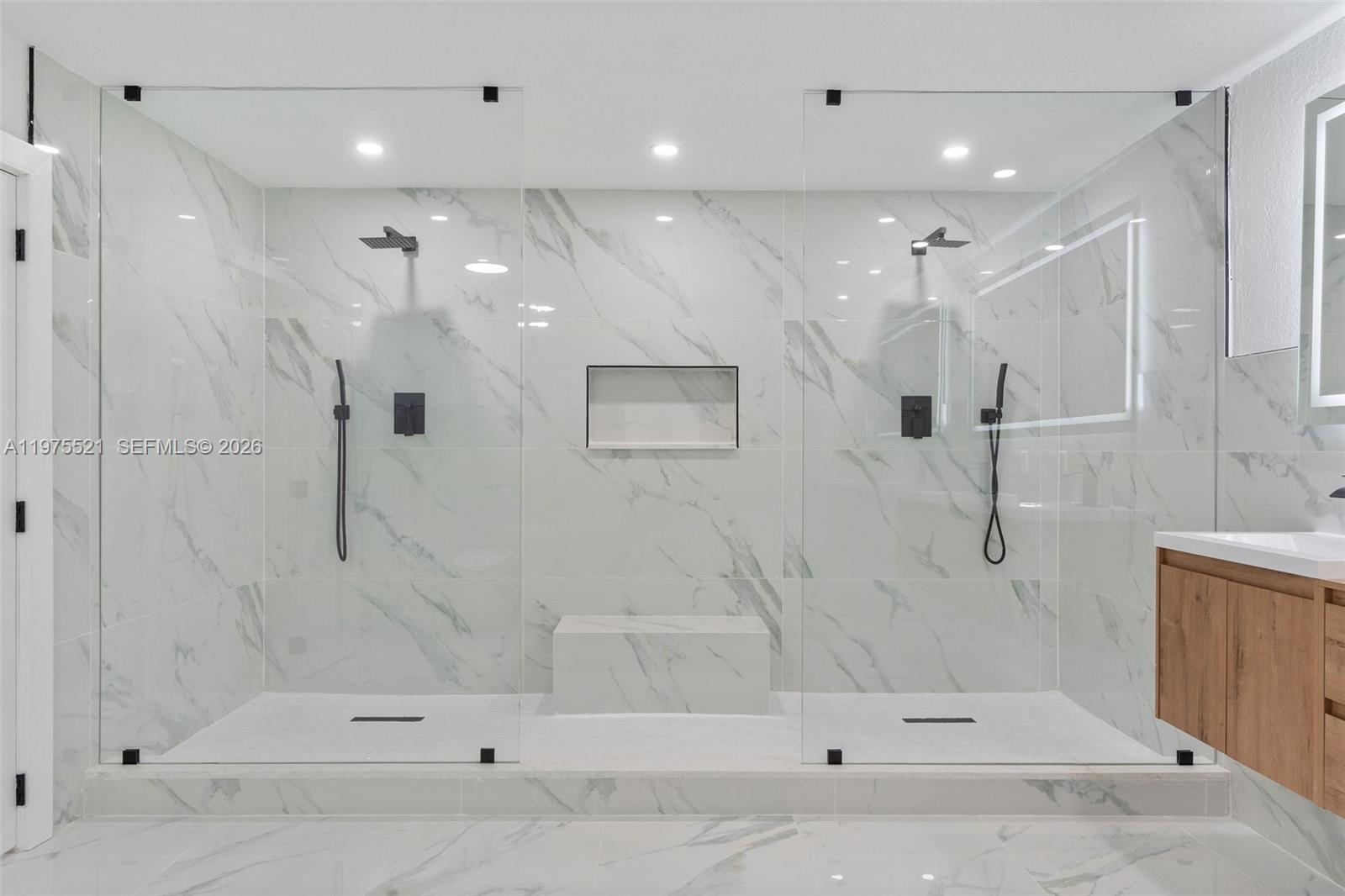 WEST ESPLANADE - Residential