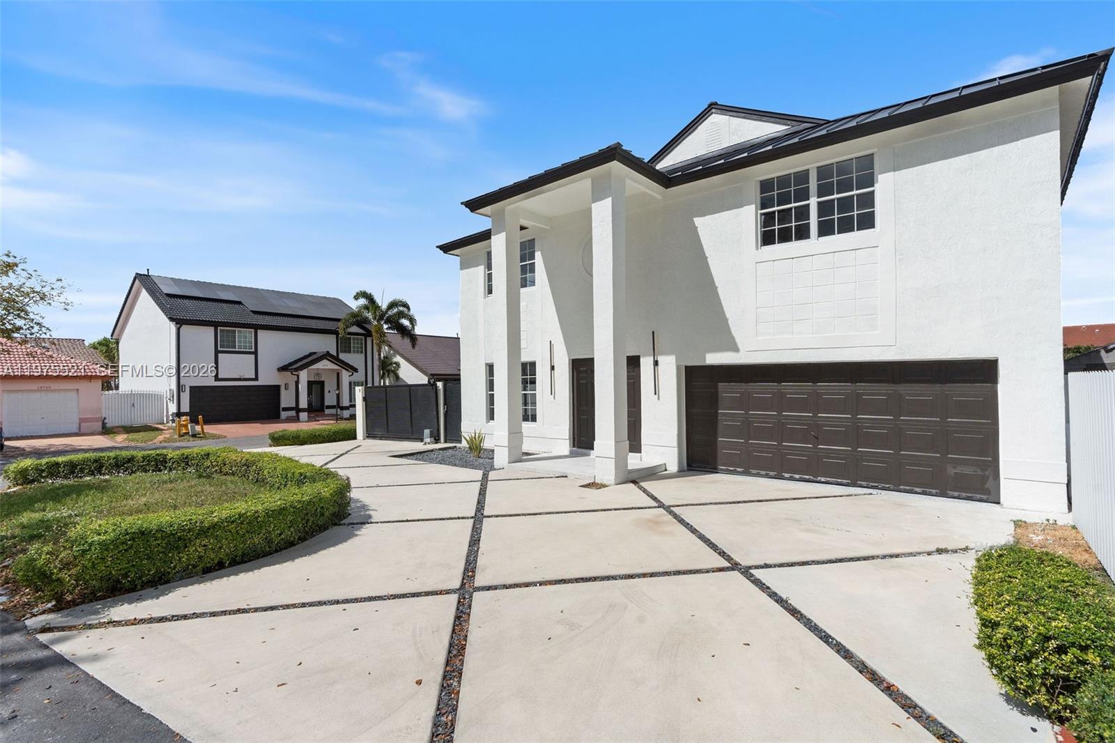 WEST ESPLANADE - Residential