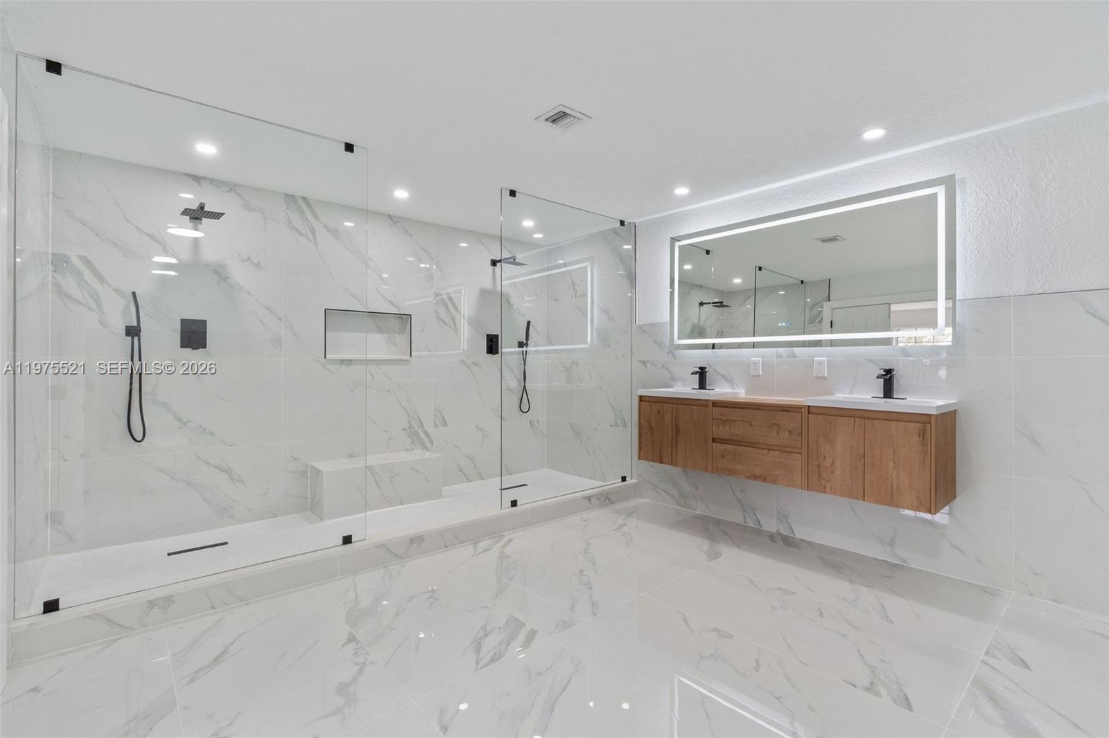 WEST ESPLANADE - Residential