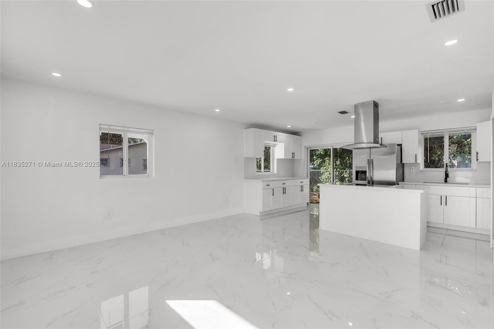 3001 NW 55th St