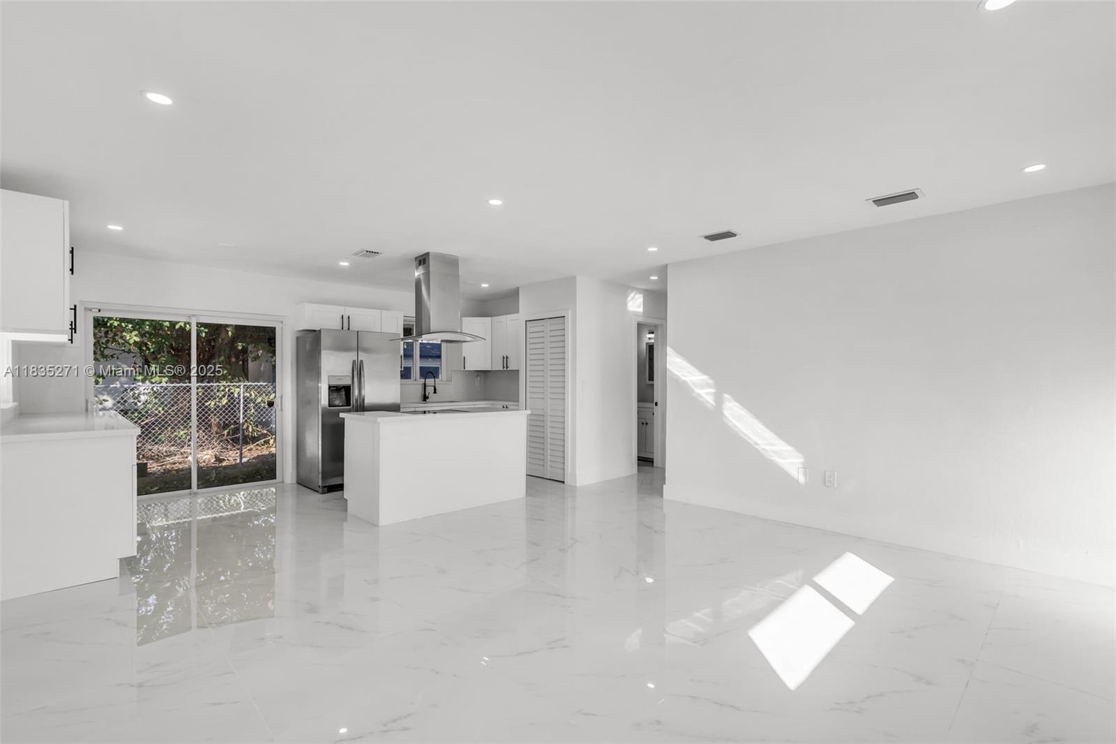 3001 NW 55th St