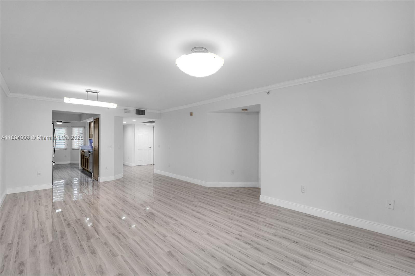 SUFFOLK AT CENTURY VILLAGE - Residential